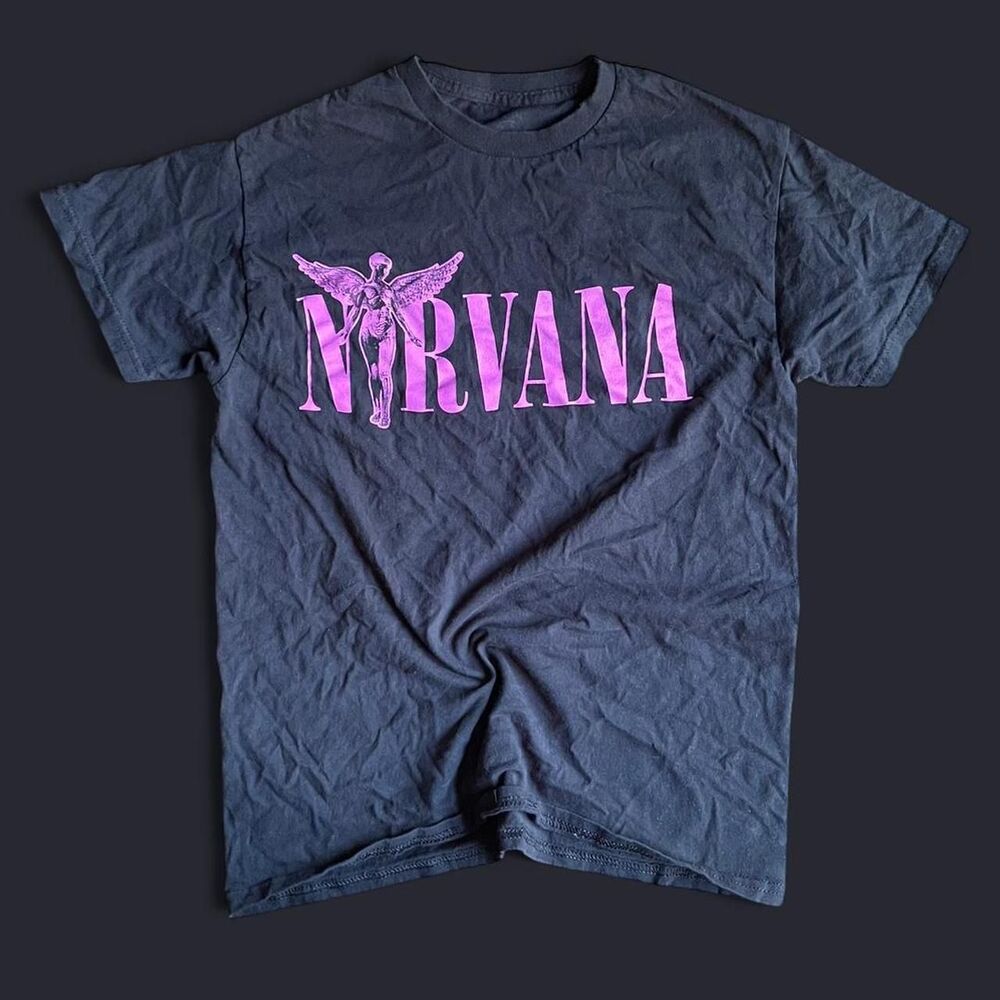 Nirvana Spell out t shirt black women’s medium